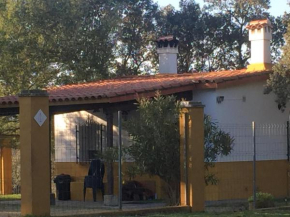 Гостиница Casa Rural Majalón  Мальпартида-Де-Пласенсиа